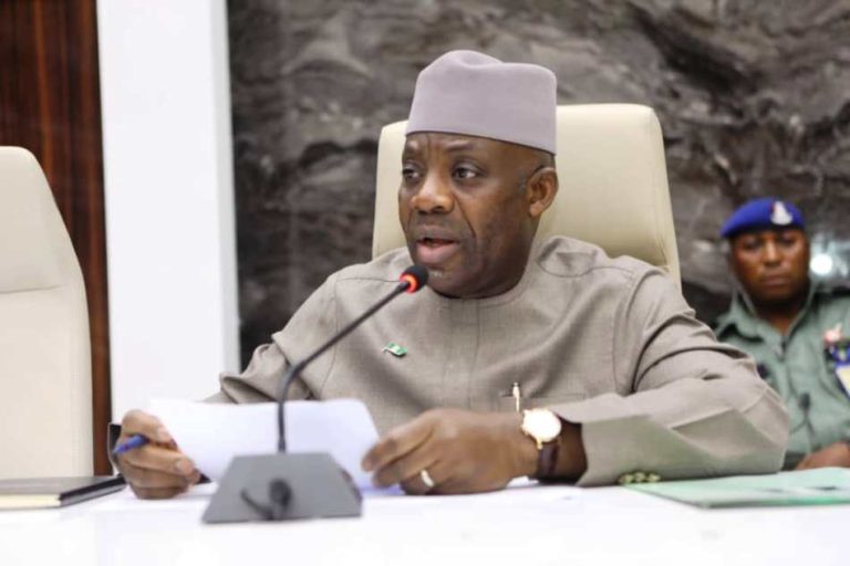 FG Grants 40% Boost in Academic Allowance for University Lecturers