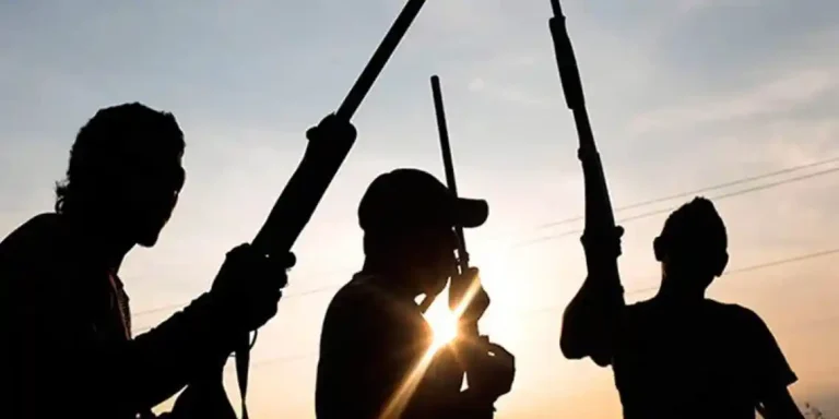 10 feared killed, scores injured as gunmen invade another Plateau community