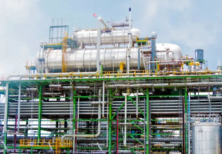 Dangote Plans to Offer Shares on Multiple African Exchanges for 650,000 Bpd Refinery