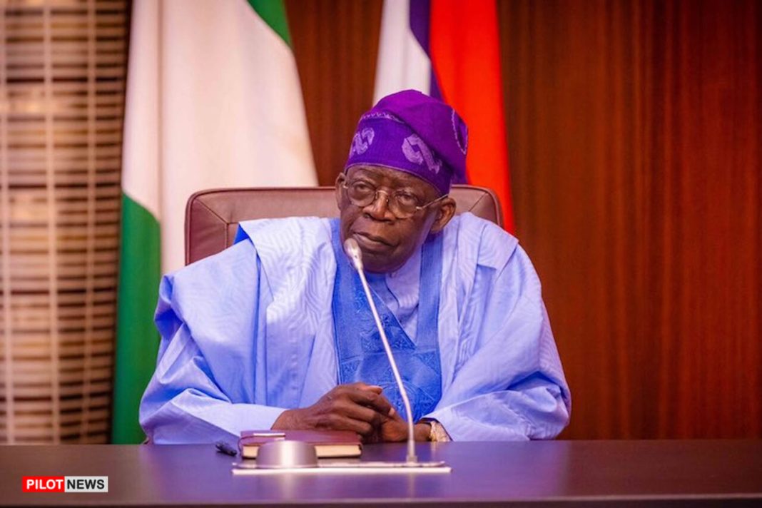 tinubu-addresses-nation-1280x853